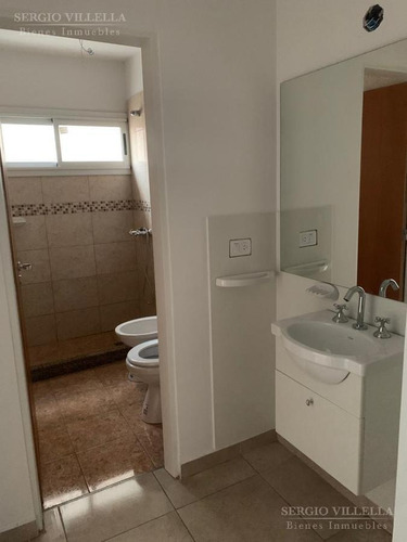 Imagen 10 de 11 de Departamento Un Dormitorio En Venta En Rosario