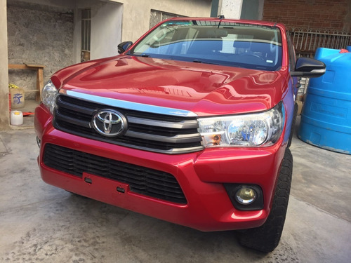 Imagen 1 de 3 de Toyota Hilux 2017