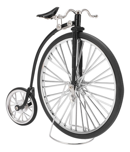 Modelo De Bicicleta Negro, Ruedas Grandes Y Pequeñas, Diseño
