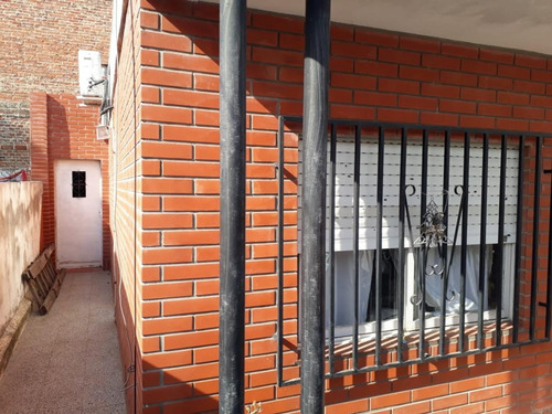 Imagen 2 de 14 de Interno De 2 Dormitorios