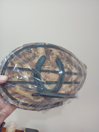 Suporte Garrafas Feita Com Ferraduras Artesanal