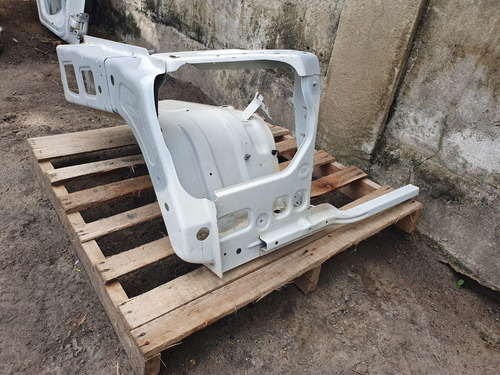 Painel Frontal Meni Frente Amarok Lado Direito Original (Usado)