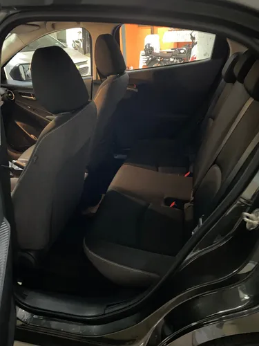 Mazda Mazda 2 1.5 I Sport Sedan Mt