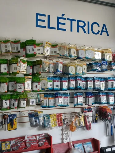 Imóvel Comercial, Com Uma Loja De Materiais