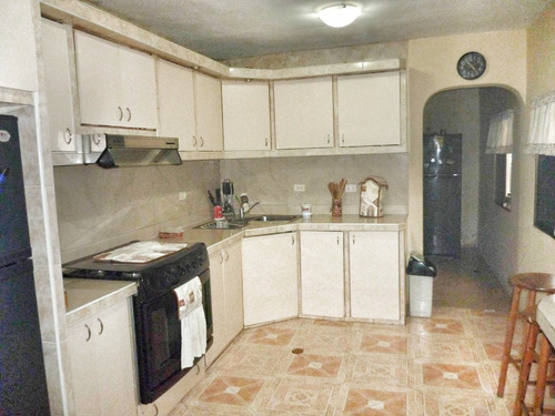 Imagen 6 de 11 de Oportunidad. Venta Hermosa Casa En La Fontanera Los Teques
