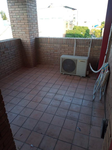 Venta Departamento 2 Dormitorios Patio Pringles 630