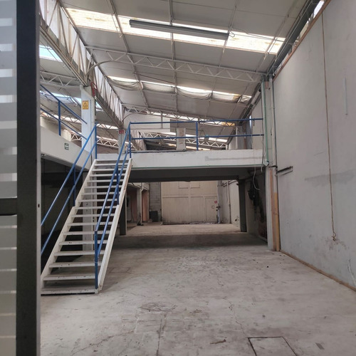 Imagen 1 de 7 de Renta Bodega Comercial Y/o Inustrial