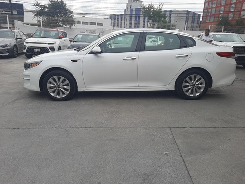 Imagen 5 de 15 de Kia Optima 2.4 Gdi Ex At 2018 Ac Abs Ee Vp Ba