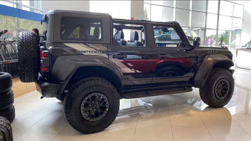 Ford Bronco Raptor 