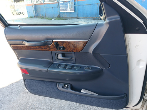 Ford Grand Marquis Ls Digital Precision Trac Piel