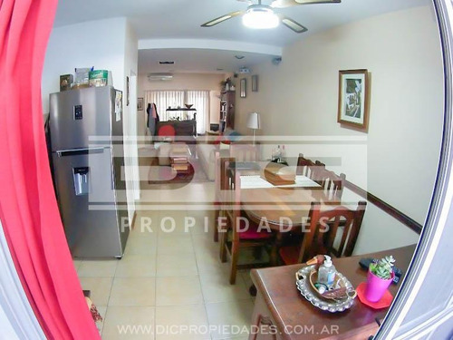 Imagen 12 de 26 de Duplex 4 Ambientes En 3 Plantas Impecable Estado - Florida B Venta