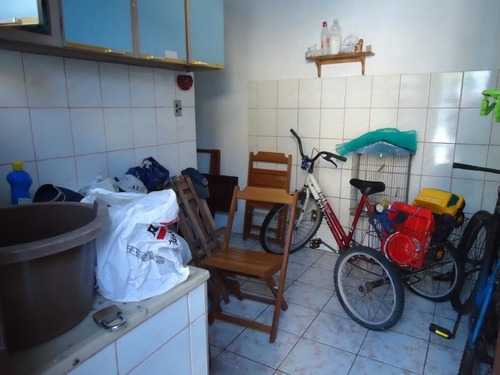 Imagem 7 de 14 de 720-sobrado Lado Praia Com Edicula Completa Em Mongaguá