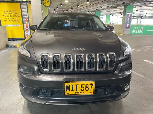 Jeep Cherokee 3.2 Longitude