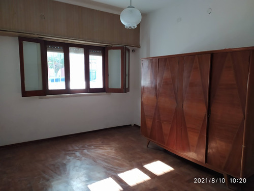 Imagen 7 de 13 de Venta De Excelente Casa 3 Ambientes Con Patio Y Parrilla