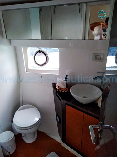 Imagem 8 de 8 de Lancha Schaeffer 51 Iate Ferretti Phantom Triton Carbrasmar