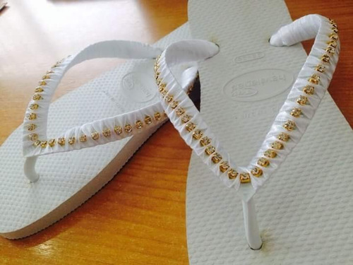 Chinelo Decorado, O Valor Vai De R$ 40,00 A R$ 60,00 | Mercado Livre