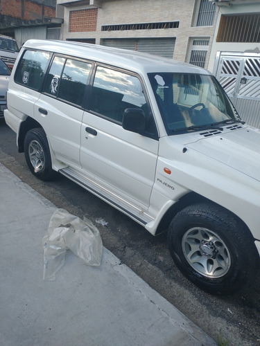 Pajero Gls-b 1998