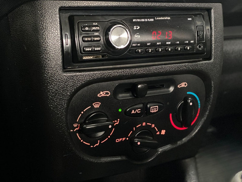 Imagem 13 de 15 de Peugeot 207 1.4 Xr 2012/2012