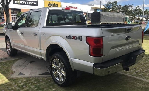 Imagen 7 de 13 de Ford F-150 3.5 Lariat Full Cromo