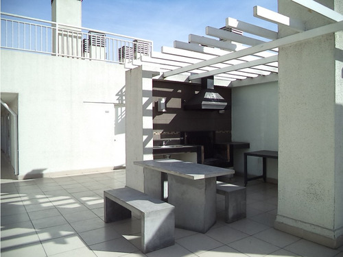 Arriendo Metro Santa Lucia / Carmen / Marin