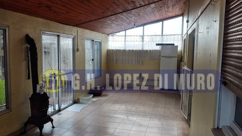 Imagen 9 de 17 de Excelente Galpon De 314m2 +depto 3amb Al Frente Con Balcon, Jardin De Invierno, Lavadero Y Patio Con Parrilla. Ref 689