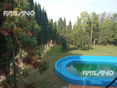 Imagen 12 de 16 de Quinta En Venta En Otamendi - Campana