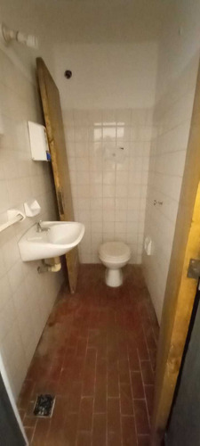 Imagen 5 de 6 de Local En Venta En Barrio General Paz - Sarmiento 800