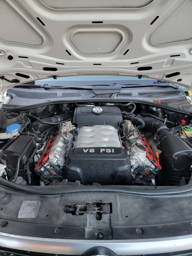 Volkswagen Touareg 4.2 V8 Tiptronic Climatronic 4x4 At