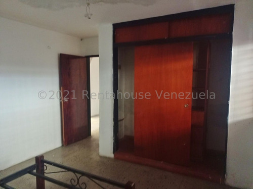 Imagen 6 de 21 de Casa En Venta En Urb. La Soledad, Maracay 22-16118 Jcm
