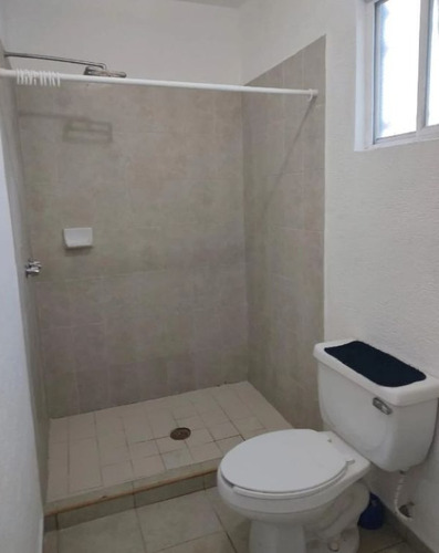 Preciosa Casa Ubicacada En Fracc. Jardines Del Sur I, Cancún ¡¡¡con Alberca En La Privada!!! -no Créditos- Jagr