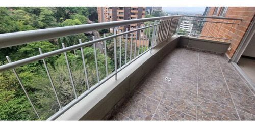 Apartamento Para La Venta En El Poblado Castropol