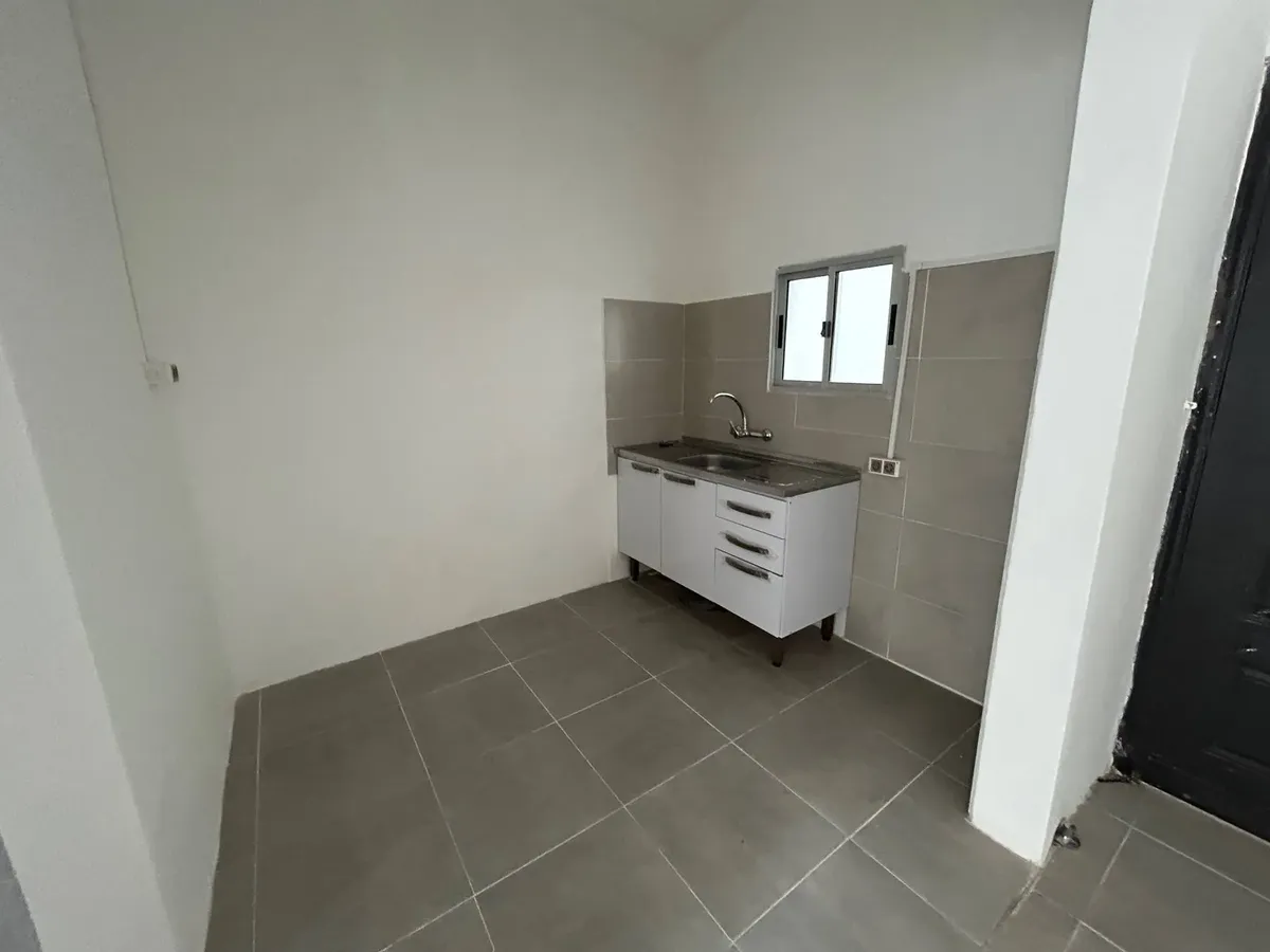 Cesión De Alquiler De Apartamento En Prudencio Vazquez Y Vega Con 2 Dormitorios En Pocitos · Foto 3