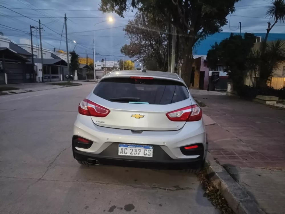 Chevrolet Cruze 1.4 Lt Mt Sedan