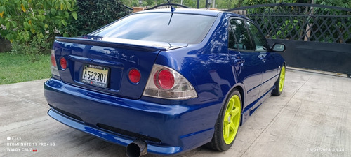 Imagen 7 de 15 de Toyota Altezza Sedan