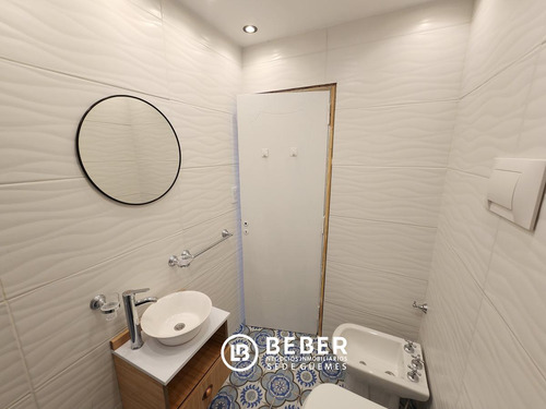 Imagen 30 de 30 de Venta 3 Ambientes Con 2 Balcones Salientesa Metros De Plaza Colon!