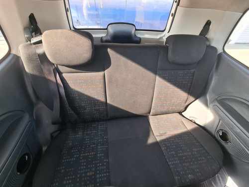 Fiat Uno Vivace 1.0