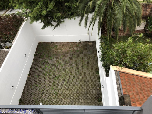 Imagen 12 de 24 de Departamento 3 Ambientes Con Balcón Y Cochera- Coghlan