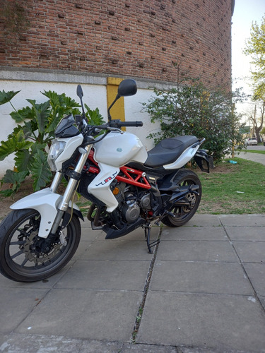 Benelli Tnt 300