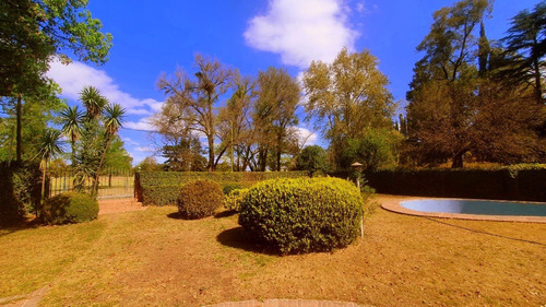 Imagen 26 de 30 de Villa Allende Golf-cóndor Alto-alquiler-frente A Cancha- Amoblada-pileta- 6 Dorm-