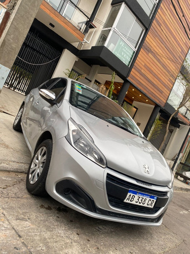 Peugeot 208 1.5 Active