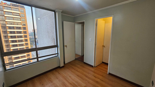 Se Vende Impecable Departamento. (66421)