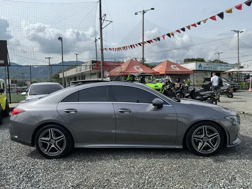 Mercedes-Benz Clase CLA 1.3 Cla 180 Amg Line At