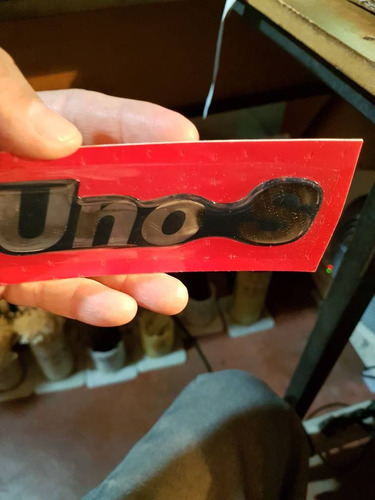 Imagen 6 de 10 de Emblema Logo Calcomania Fiat Uno S