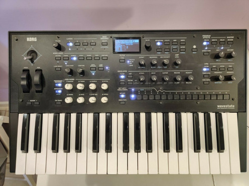 Imagen 1 de 1 de Korg Wavestate Wavesequencing Digitial Synthesizer & Keyboar