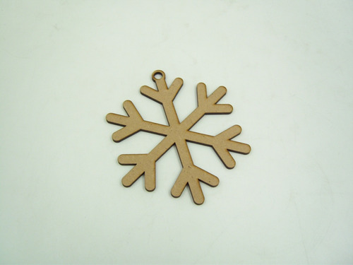 Imagen 6 de 8 de Copos De Nieve Decorativos Mdf Para Árbol Navideño 25 Piezas