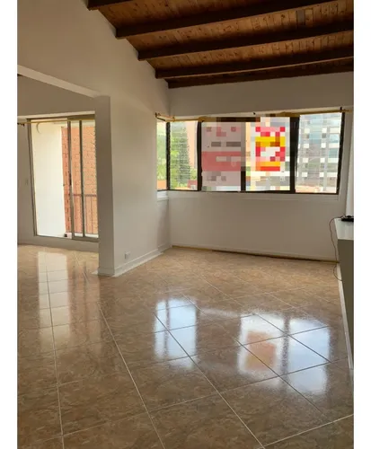 ¡se Arrienda Amplio Apartamento En Los Colores!