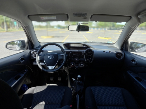 Toyota Etios 1.5 X 6mt My19 2019