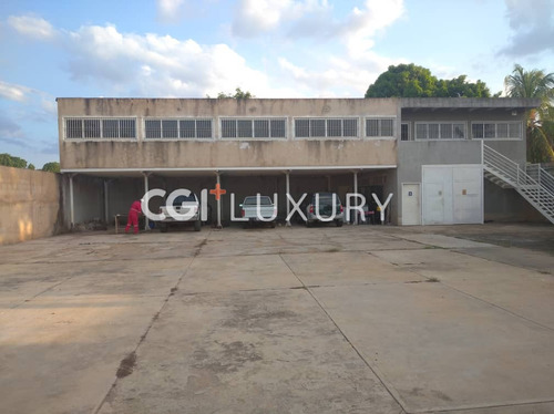 Cgi+ Luxury El Tigre Ofrece En Venta Patio Con Oficinas (el Tigrito)  Ubicación: San José De Guanipa Cercano Al Ambulatorio 