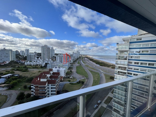 Imagen 5 de 30 de Brava Con Vista Al Mar De Todo Los Ambientes