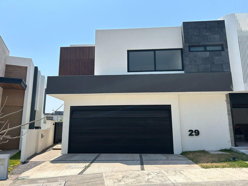 Punta Tiburon Laguna Iv Casa En Venta 4 Recamaras, Alberca , Jardin Y Excelentes Acabados Rec Pb